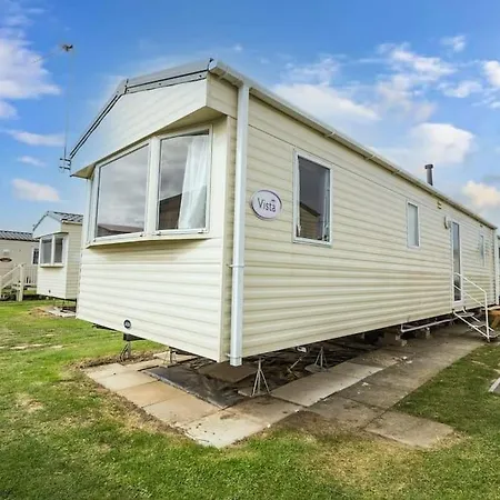 Lovely 8 Berth Caravan In Scratby Great Yarmouth Exterior photo