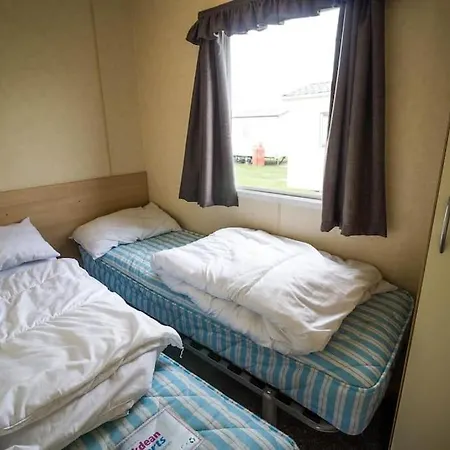 Lovely 8 Berth Caravan In Scratby Great Yarmouth Exterior photo